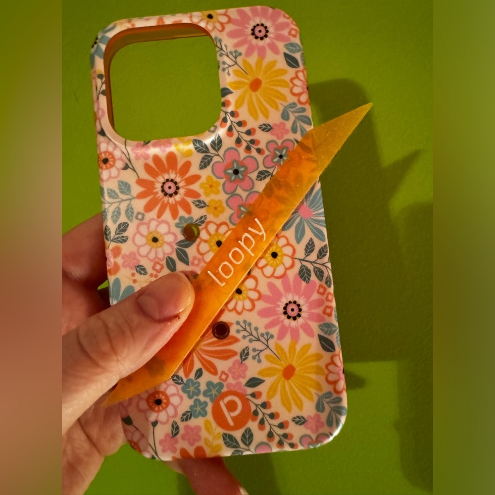 Loopy iPhone 15 pro case